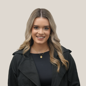 Tahlia - Sales Manager