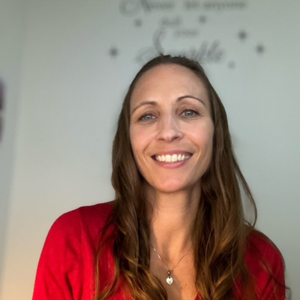 Nicole Hollmann: Rewire Your Subconscious